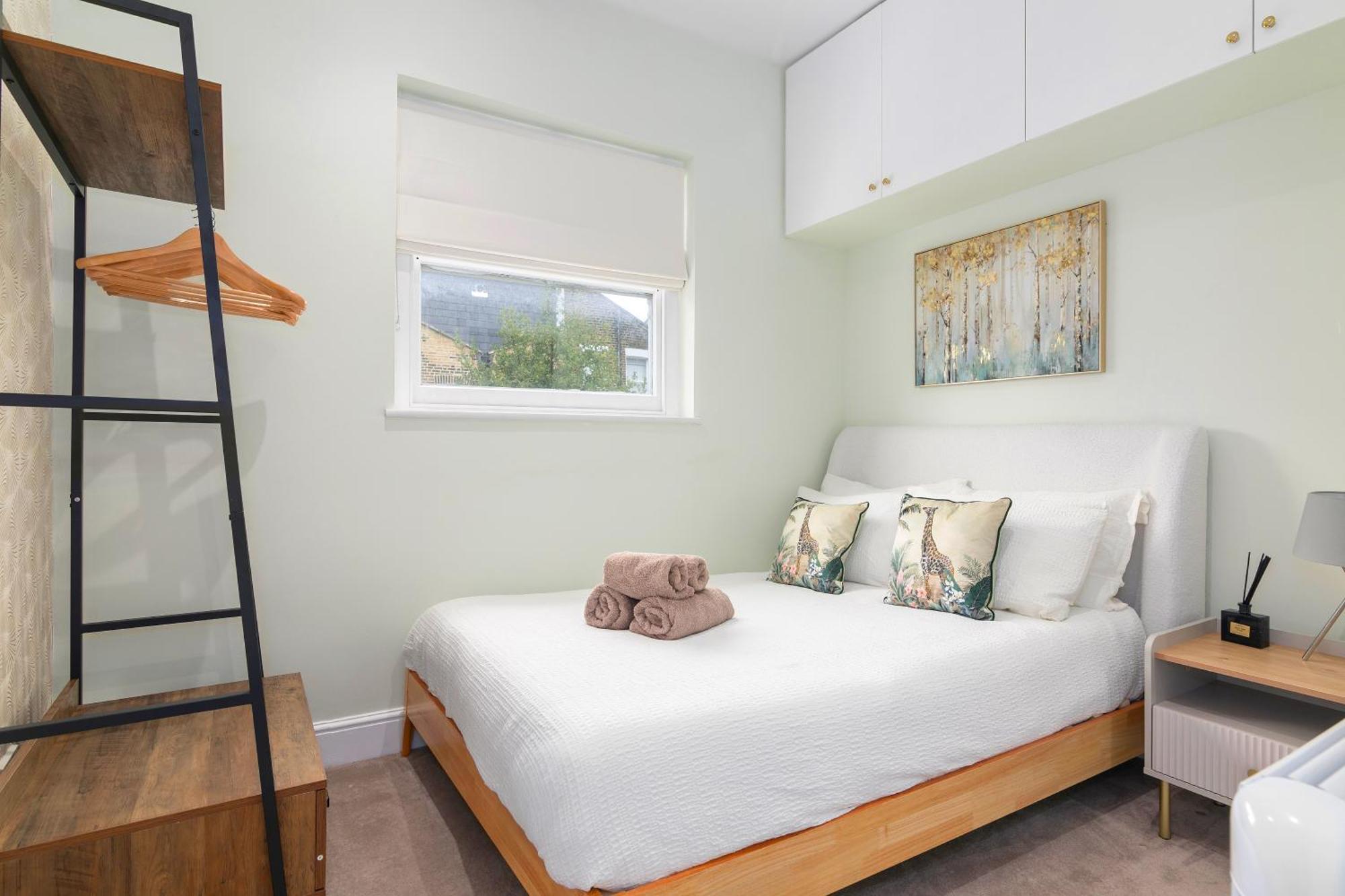 Modern Flat 5 Min To Holland Park! Apartament *