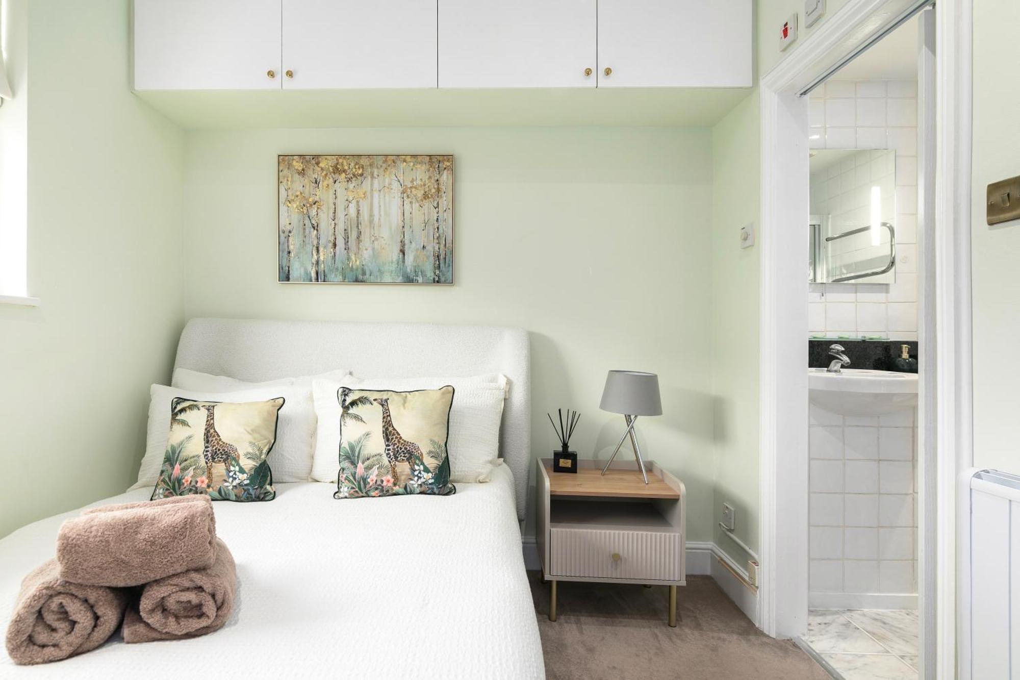 Apartament Modern Flat 5 Min To Holland Park! *