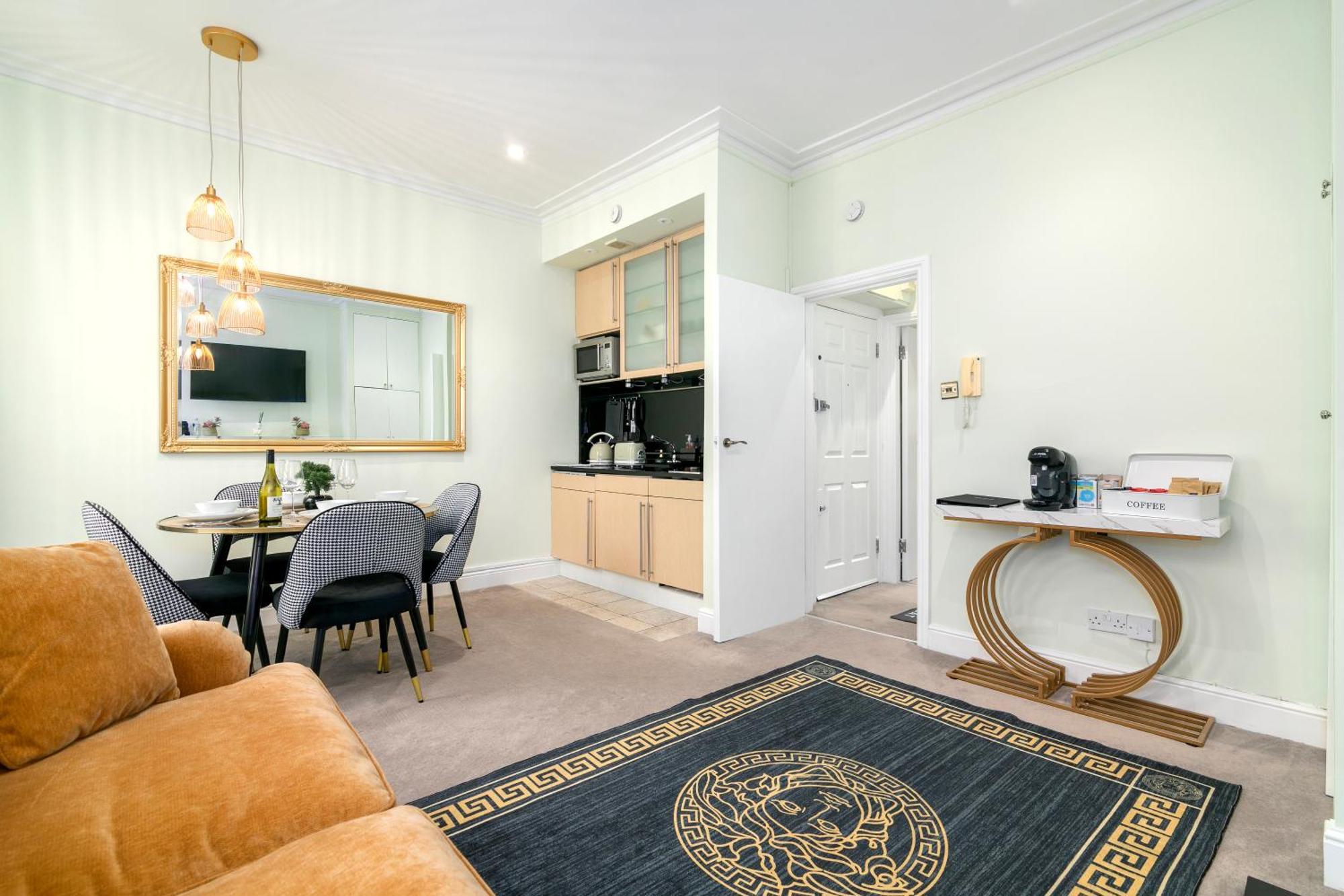 Modern Flat 5 Min To Holland Park! Apartament