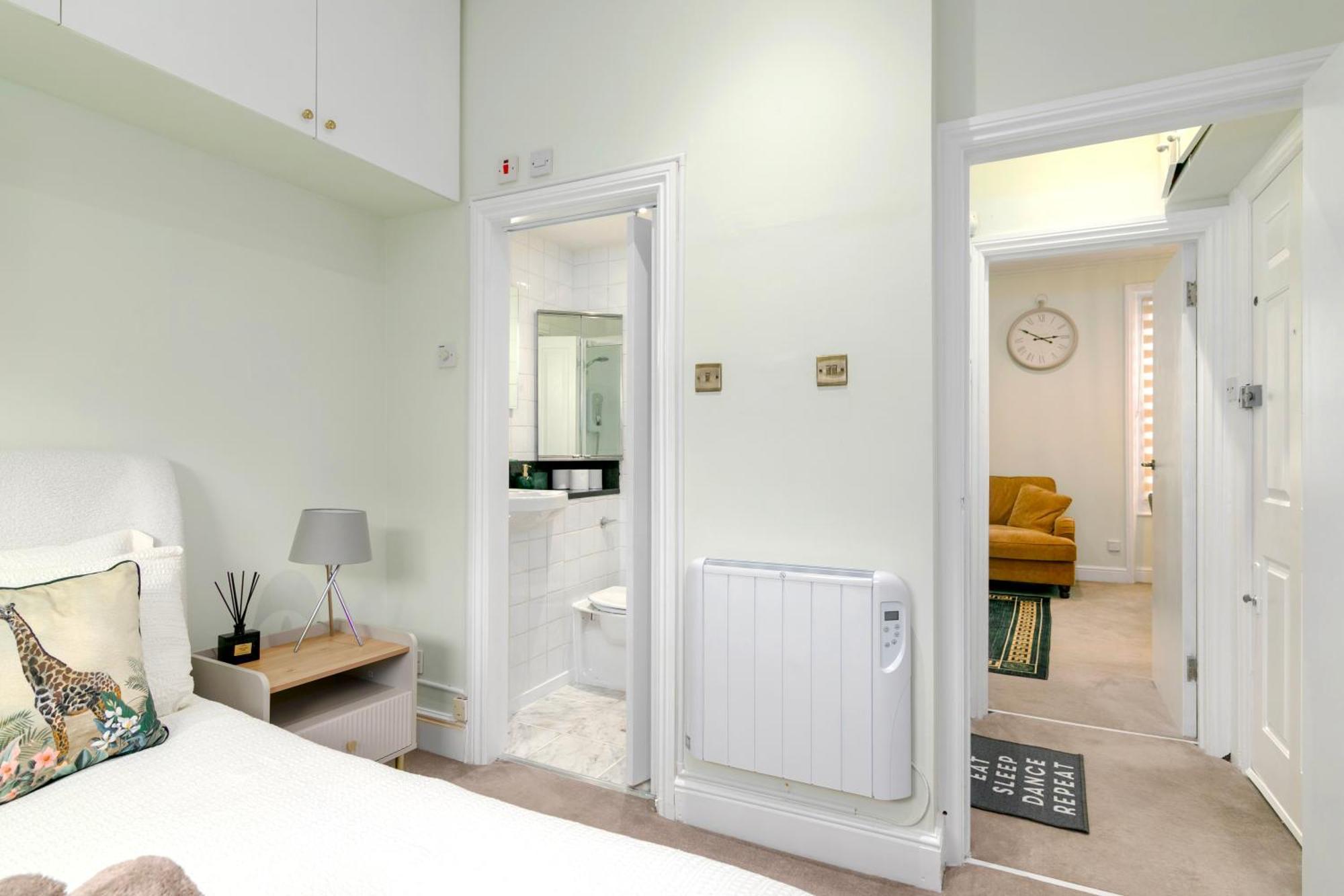 Modern Flat 5 Min To Holland Park! Apartament